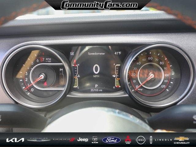 used 2022 Jeep Gladiator car, priced at $38,053