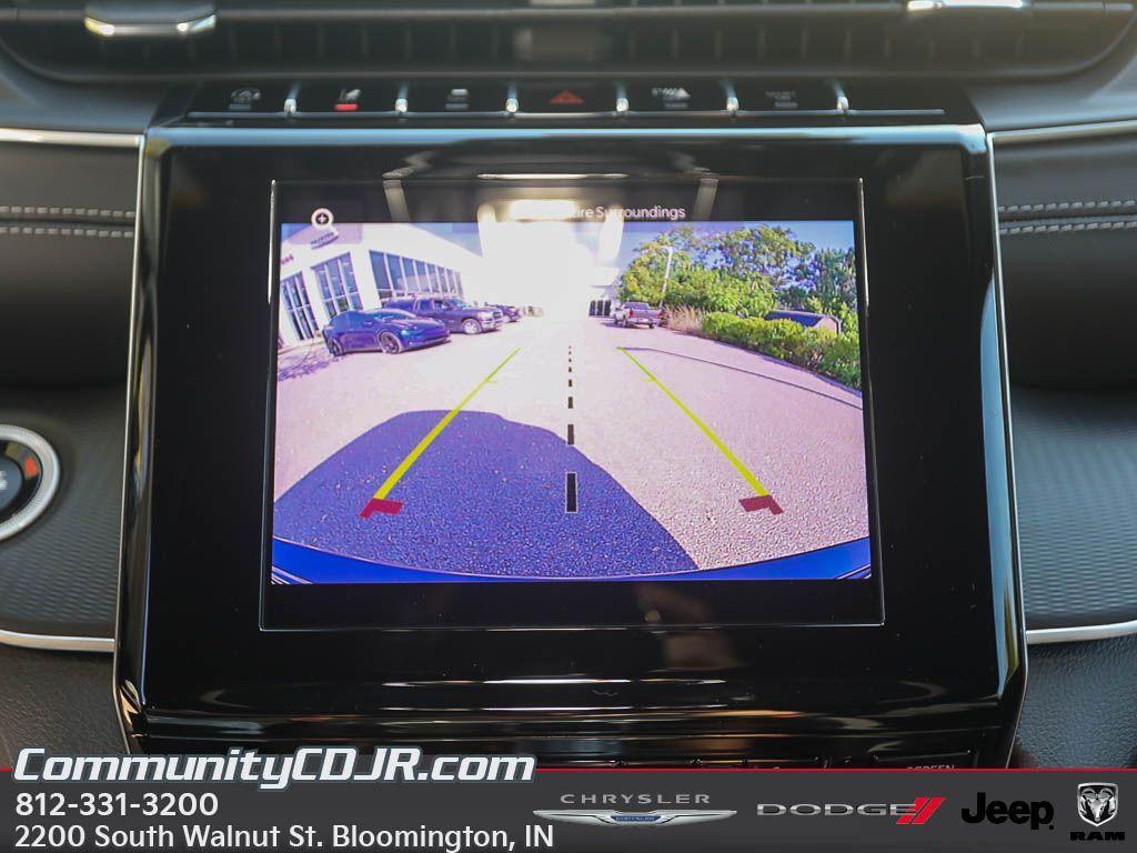 new 2025 Jeep Grand Cherokee car, priced at $43,091