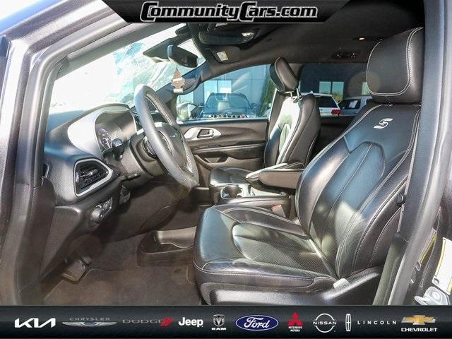 used 2022 Chrysler Pacifica car, priced at $25,900