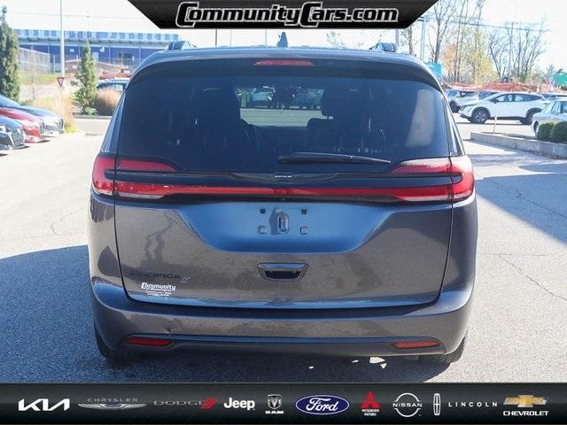 used 2022 Chrysler Pacifica car, priced at $25,900