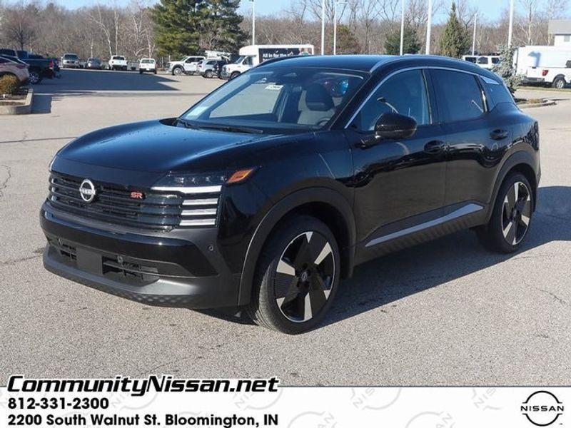 new 2025 Nissan Kicks car, priced at $28,847