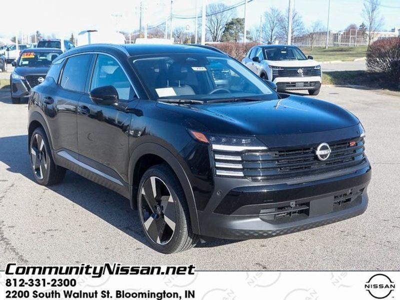 new 2025 Nissan Kicks car, priced at $28,847