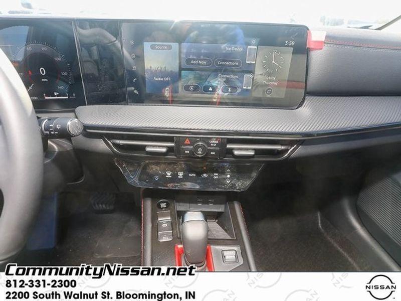 new 2025 Nissan Kicks car, priced at $28,847