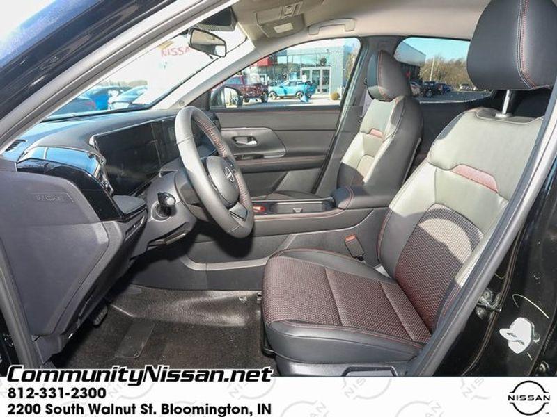 new 2025 Nissan Kicks car, priced at $28,847