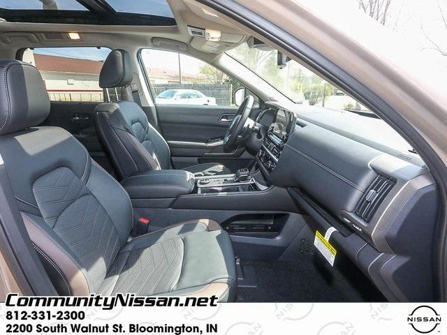 new 2025 Nissan Pathfinder car, priced at $52,128
