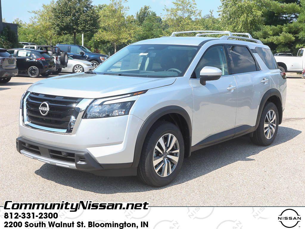 new 2025 Nissan Pathfinder car, priced at $43,586