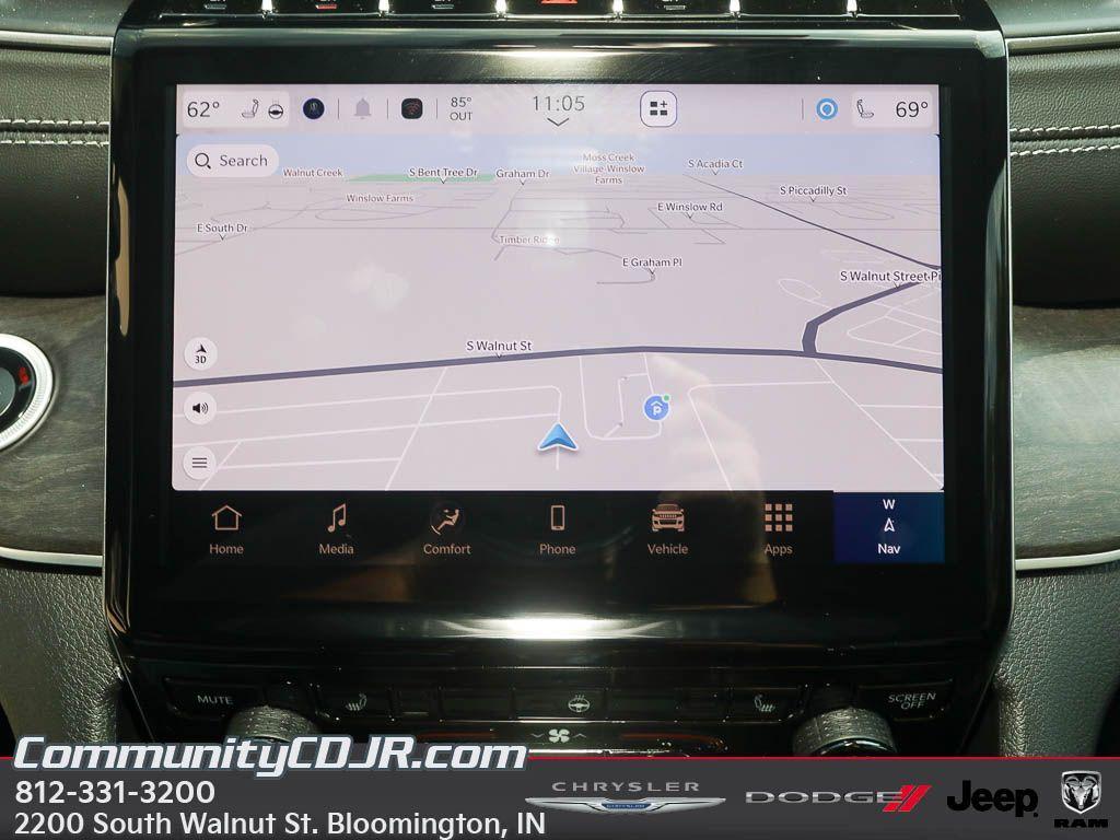 new 2025 Jeep Grand Cherokee car, priced at $48,389