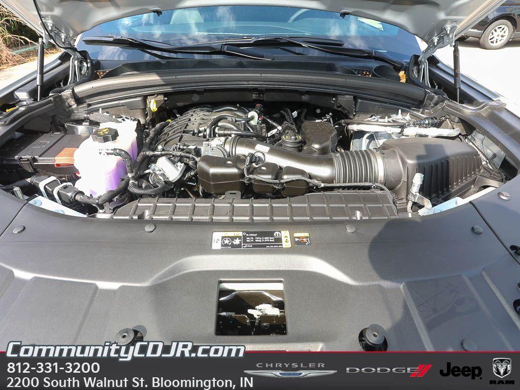 new 2025 Jeep Grand Cherokee car, priced at $48,389