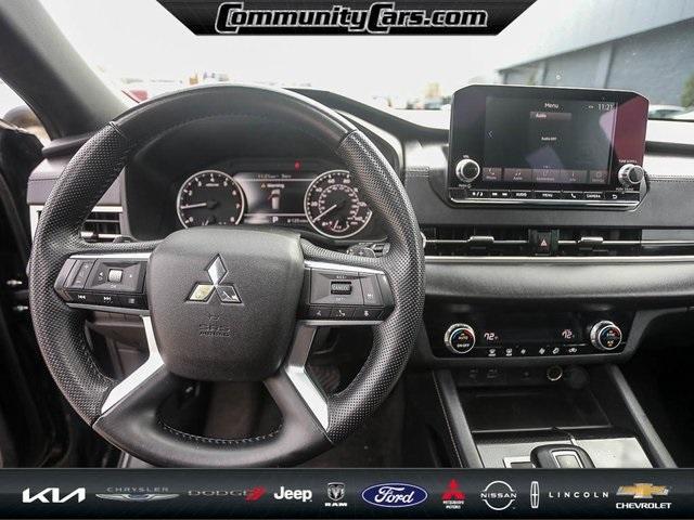 used 2022 Mitsubishi Outlander car, priced at $22,700