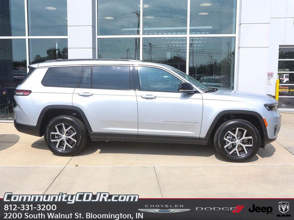 new 2025 Jeep Grand Cherokee L car, priced at $52,707