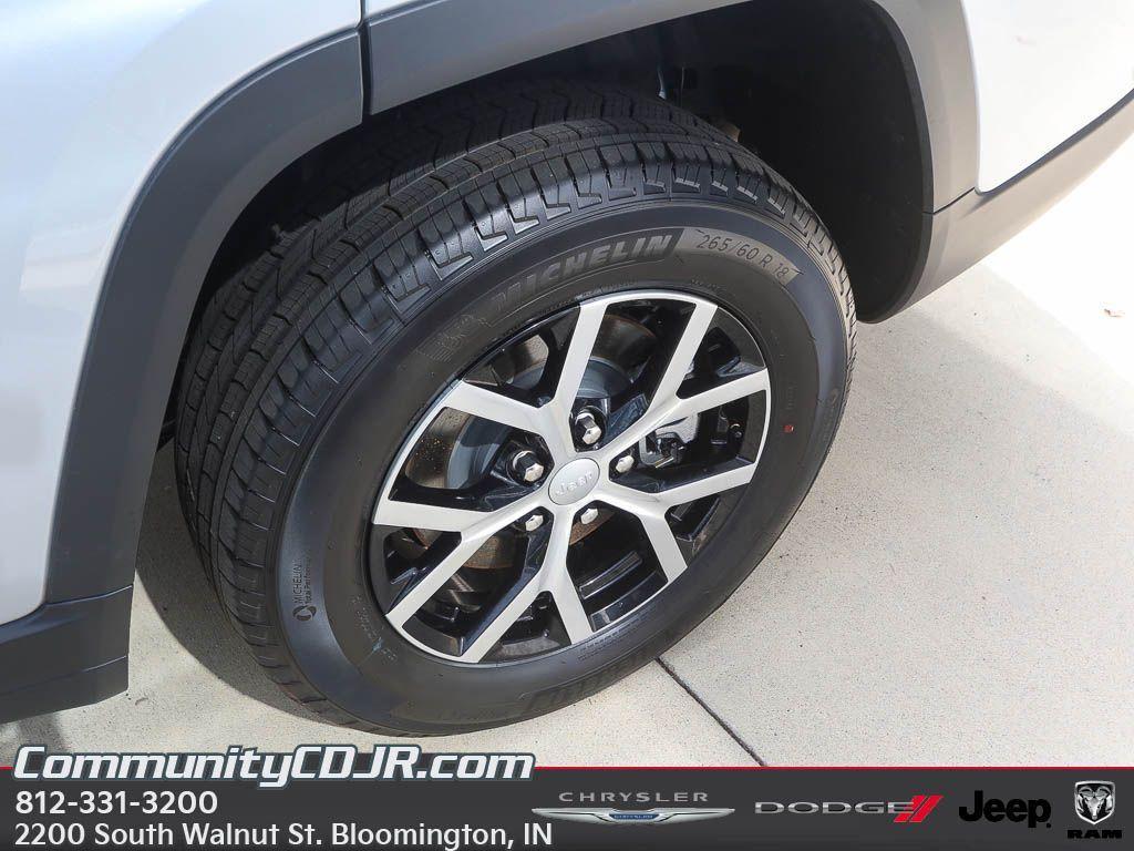 new 2025 Jeep Grand Cherokee L car, priced at $52,707