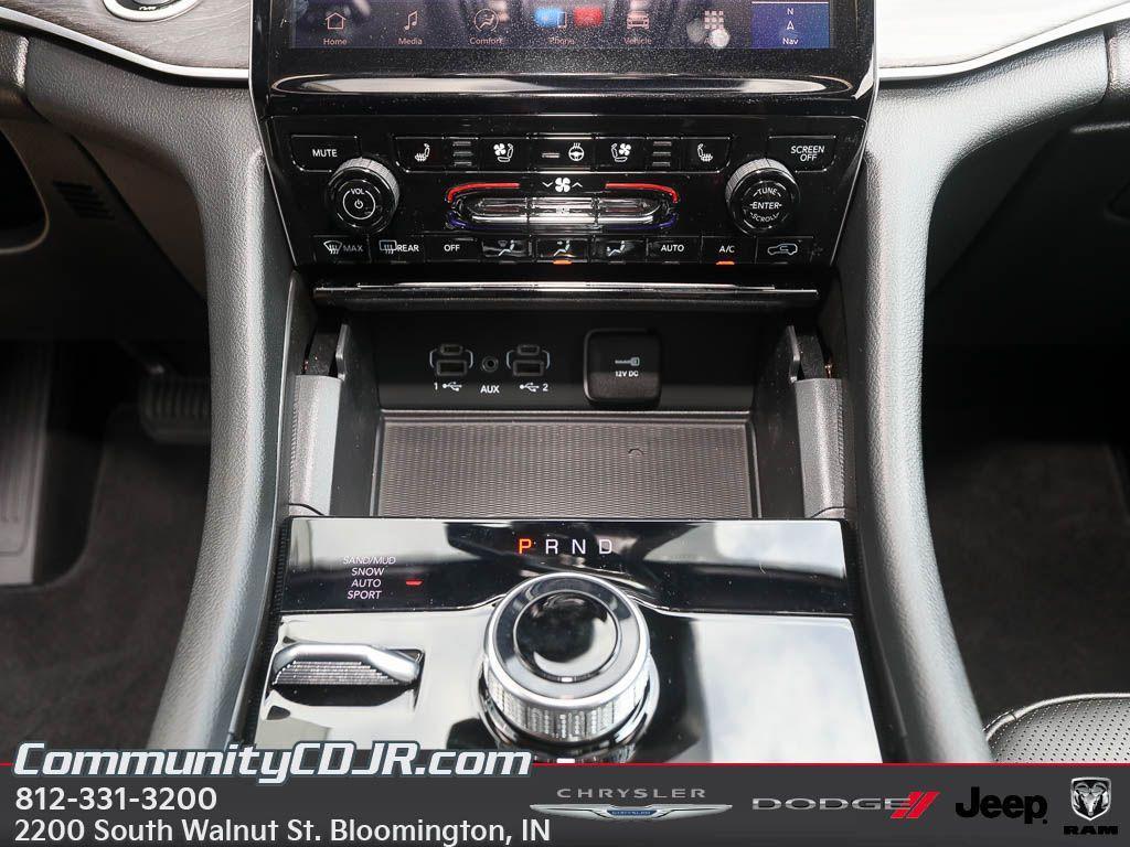 new 2025 Jeep Grand Cherokee L car, priced at $52,707