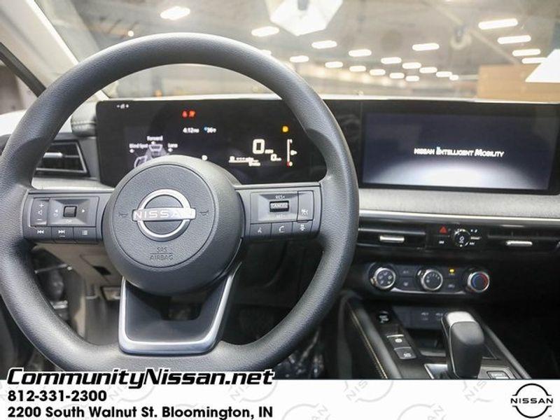new 2025 Nissan Kicks car, priced at $27,674