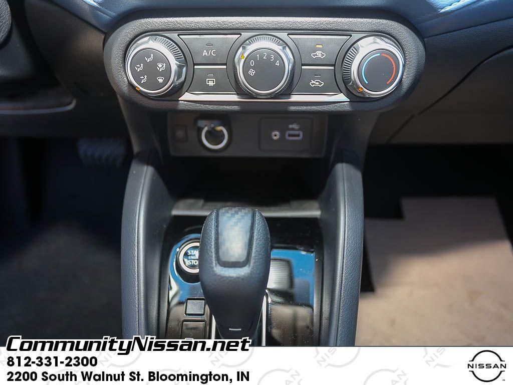 new 2025 Nissan Versa car, priced at $21,299