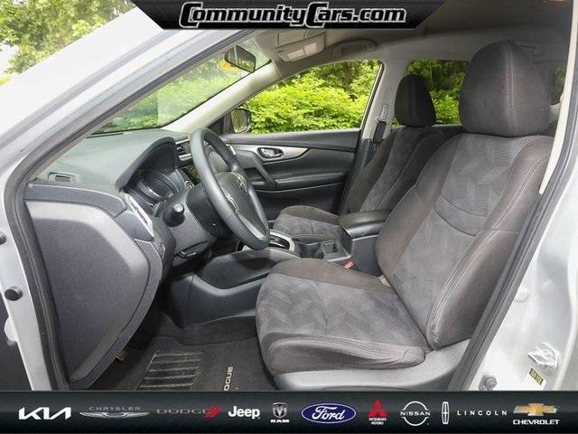 used 2015 Nissan Rogue car, priced at $10,634