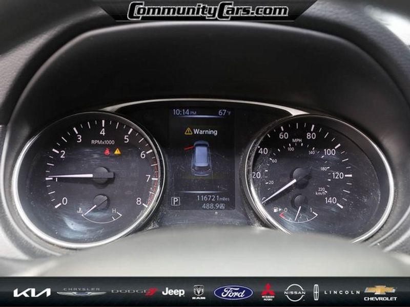 used 2015 Nissan Rogue car, priced at $10,424