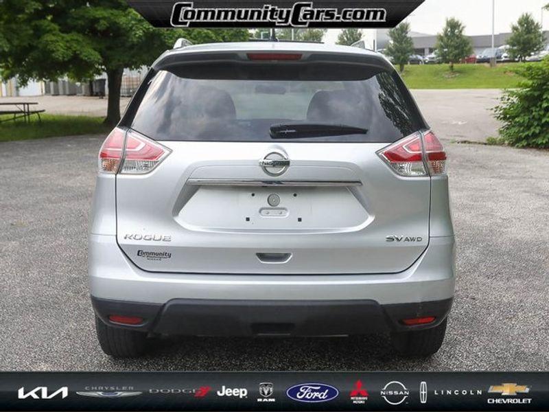 used 2015 Nissan Rogue car, priced at $10,424
