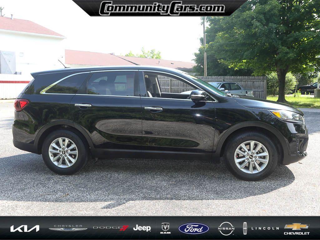 used 2019 Kia Sorento car, priced at $11,414