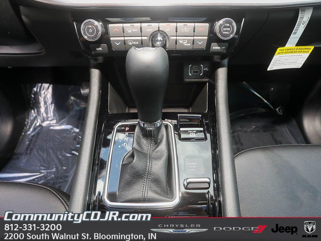 new 2025 Jeep Compass car, priced at $34,914