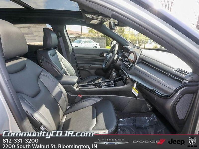 new 2025 Jeep Compass car, priced at $32,814