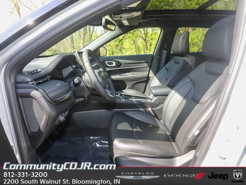 new 2025 Jeep Compass car, priced at $32,814