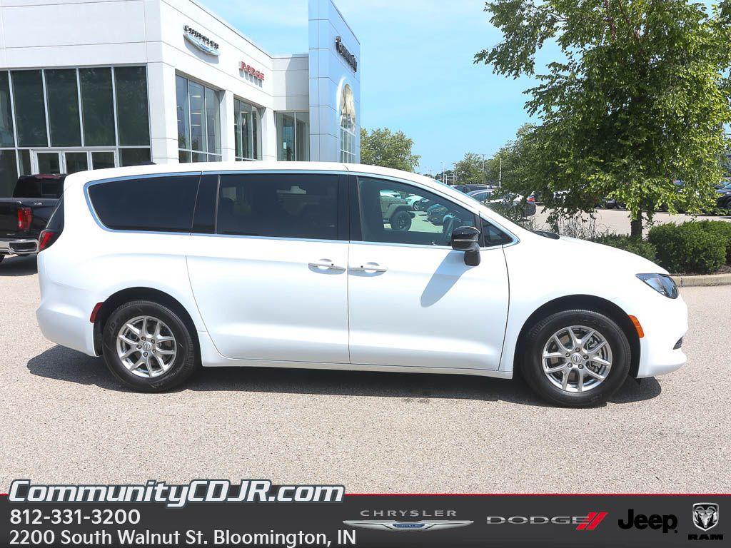 new 2025 Chrysler Voyager car, priced at $41,300