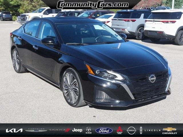 used 2023 Nissan Altima car, priced at $25,800