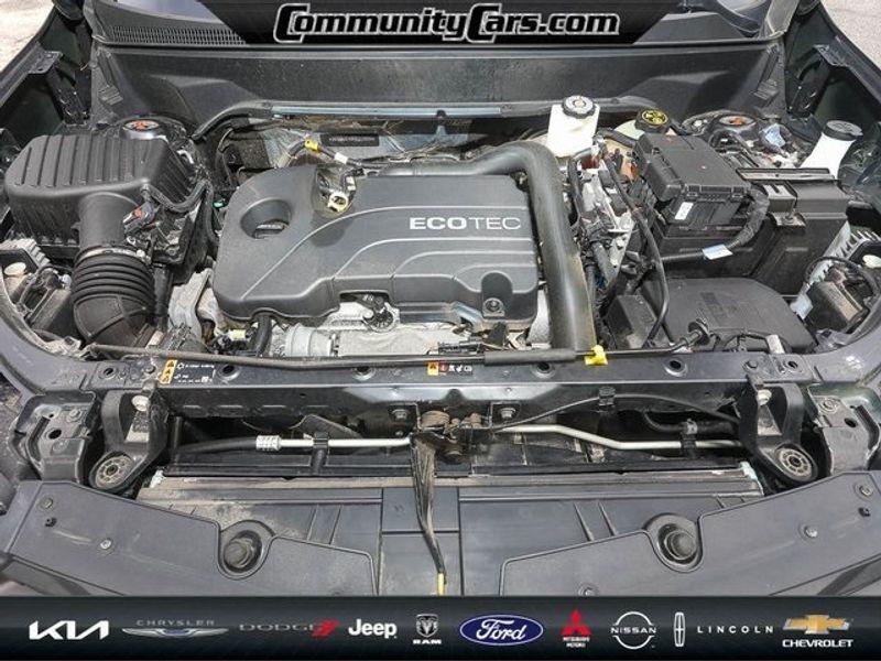 used 2022 Chevrolet Equinox car, priced at $23,800