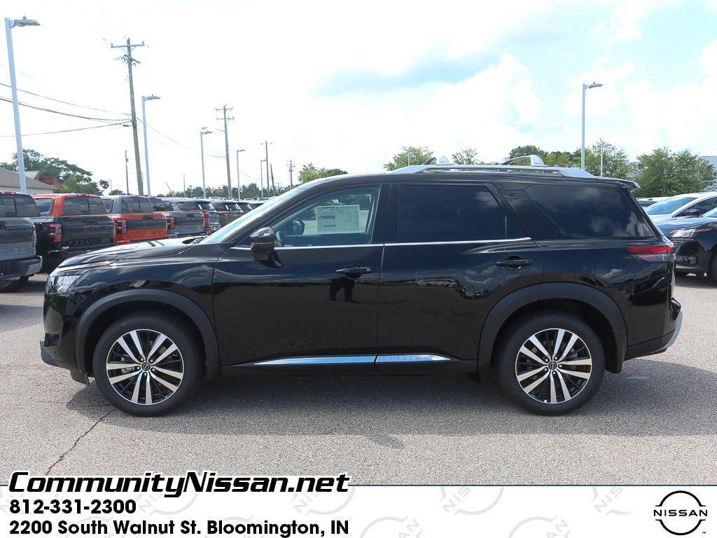 new 2025 Nissan Pathfinder car, priced at $47,507