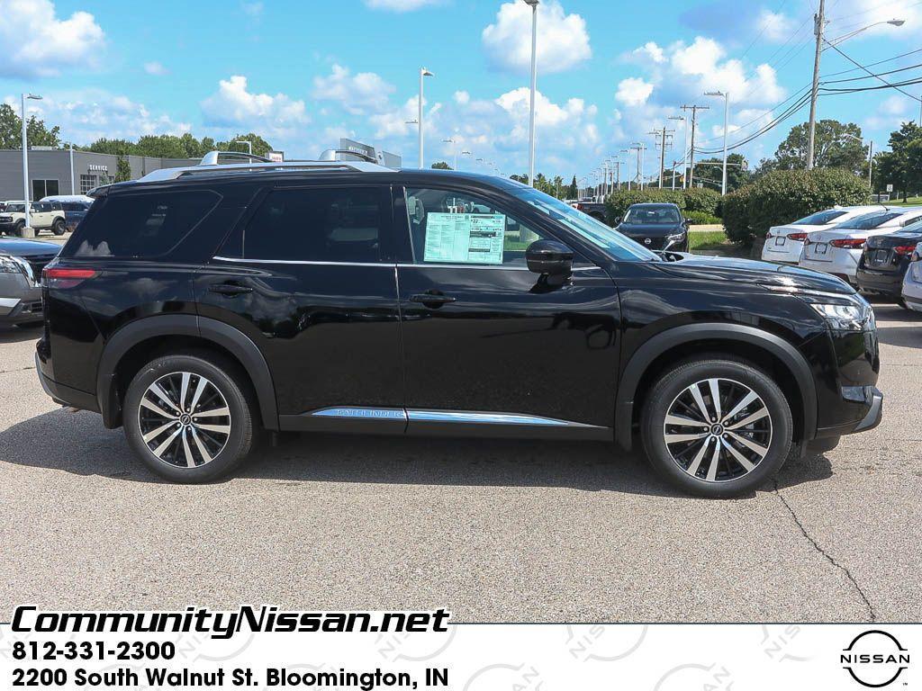 new 2025 Nissan Pathfinder car, priced at $47,507