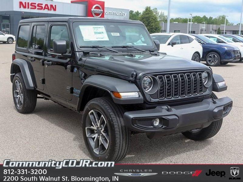 new 2025 Jeep Wrangler 4xe car, priced at $58,100