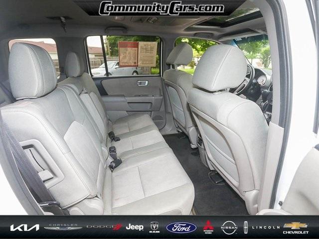 used 2015 Honda Pilot car, priced at $13,000