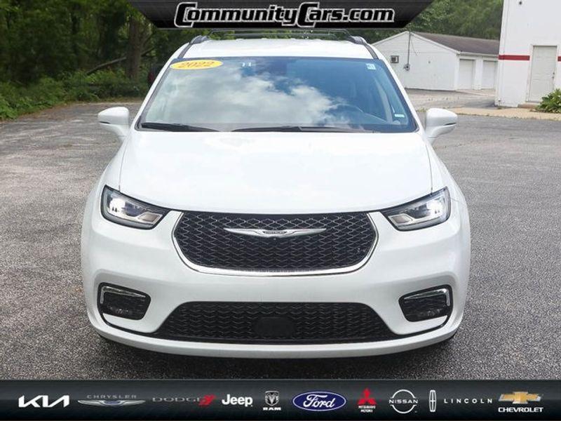 used 2022 Chrysler Pacifica car, priced at $21,500