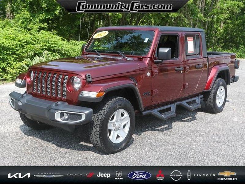 used 2021 Jeep Gladiator car, priced at $29,100