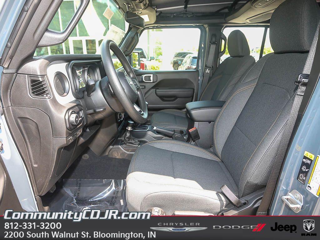 new 2025 Jeep Wrangler car, priced at $38,141