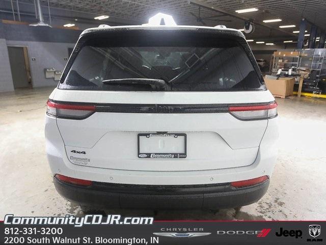 new 2025 Jeep Grand Cherokee car, priced at $46,055