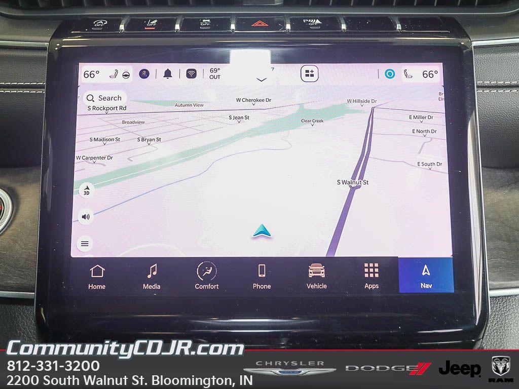new 2025 Jeep Grand Cherokee car, priced at $48,972