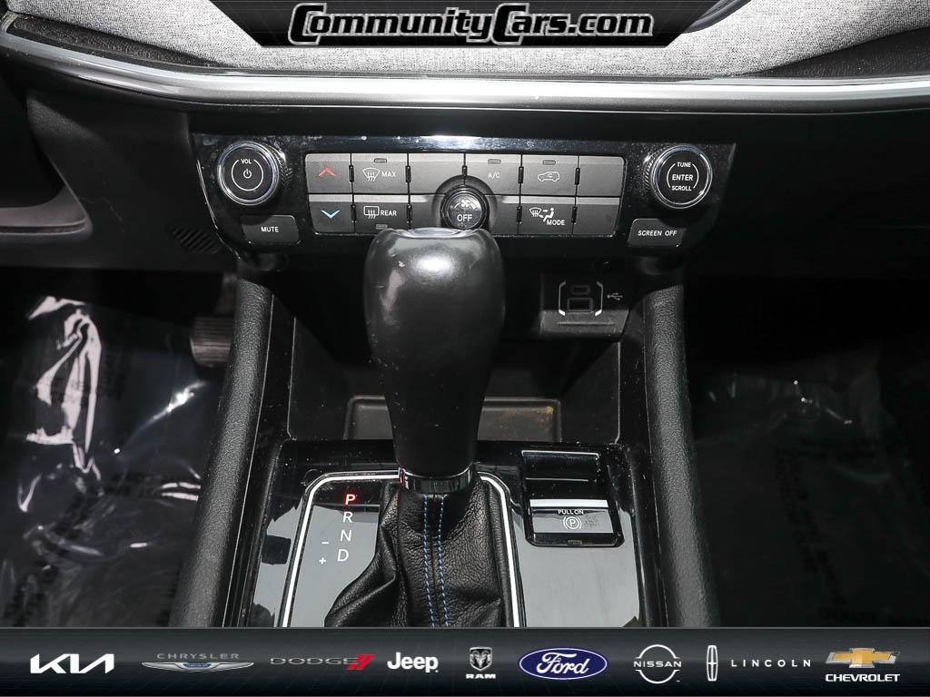 used 2022 Jeep Compass car, priced at $15,300