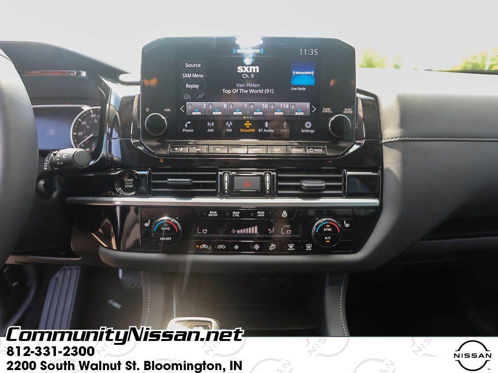 new 2025 Nissan Pathfinder car, priced at $40,904