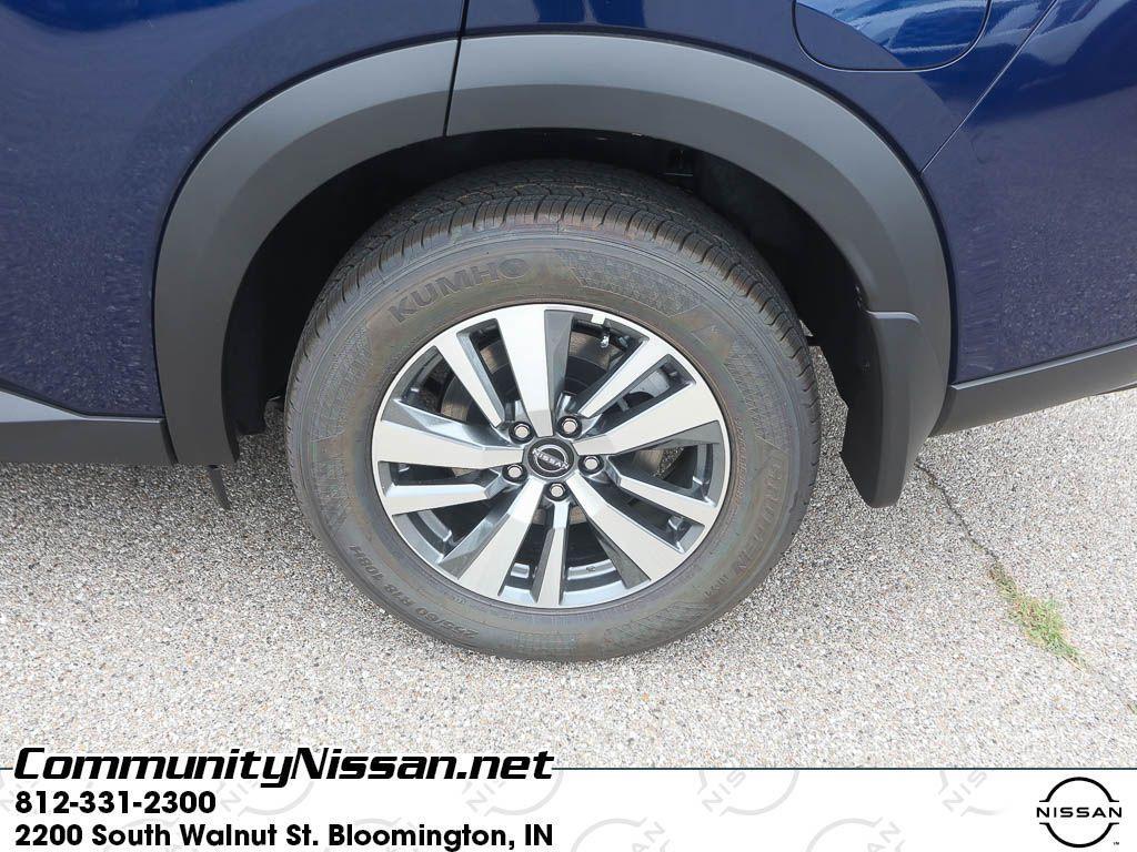 new 2025 Nissan Pathfinder car, priced at $43,904