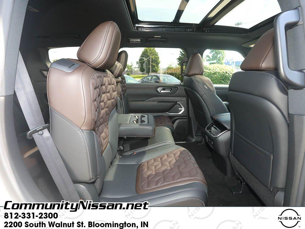 new 2025 Nissan Armada car, priced at $85,402