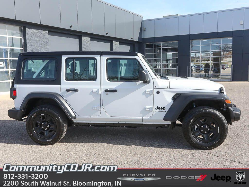 new 2026 Jeep Wrangler car, priced at $42,515