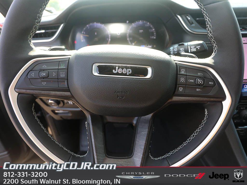 new 2025 Jeep Grand Cherokee car, priced at $42,141