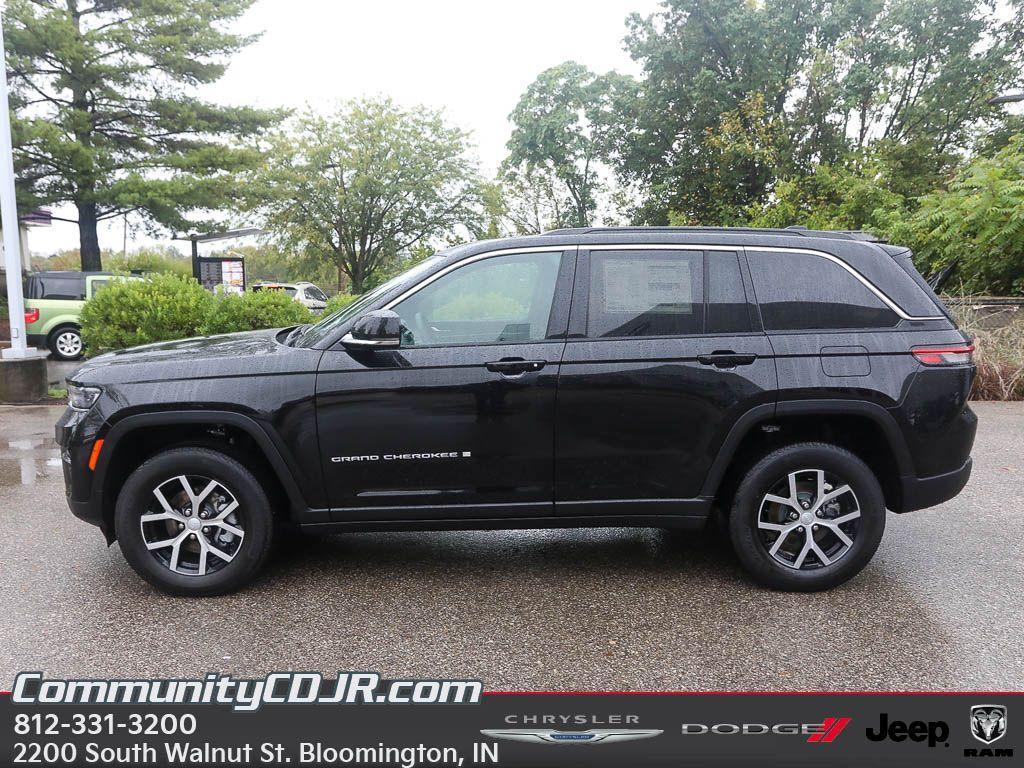 new 2025 Jeep Grand Cherokee car, priced at $42,141