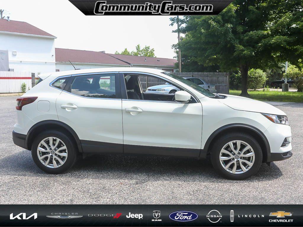 used 2021 Nissan Rogue Sport car, priced at $17,586