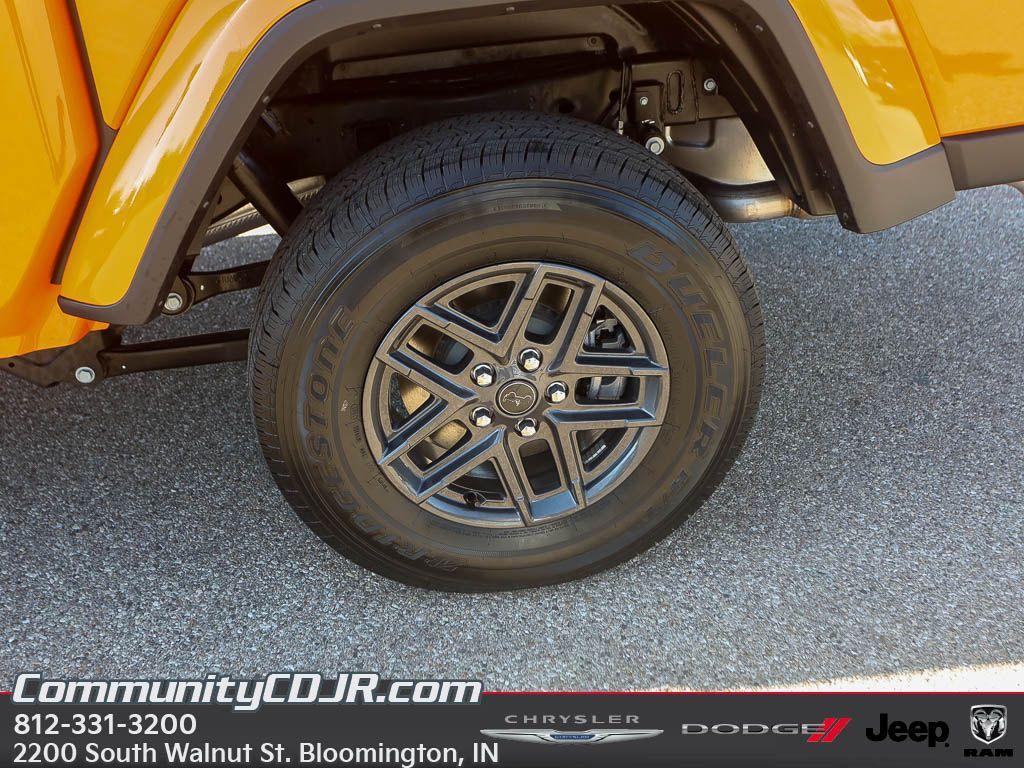 new 2025 Jeep Gladiator car, priced at $49,500