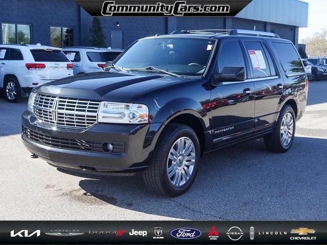 used 2014 Lincoln Navigator car, priced at $15,500