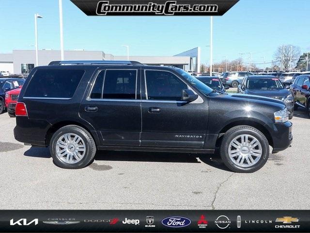 used 2014 Lincoln Navigator car, priced at $15,500