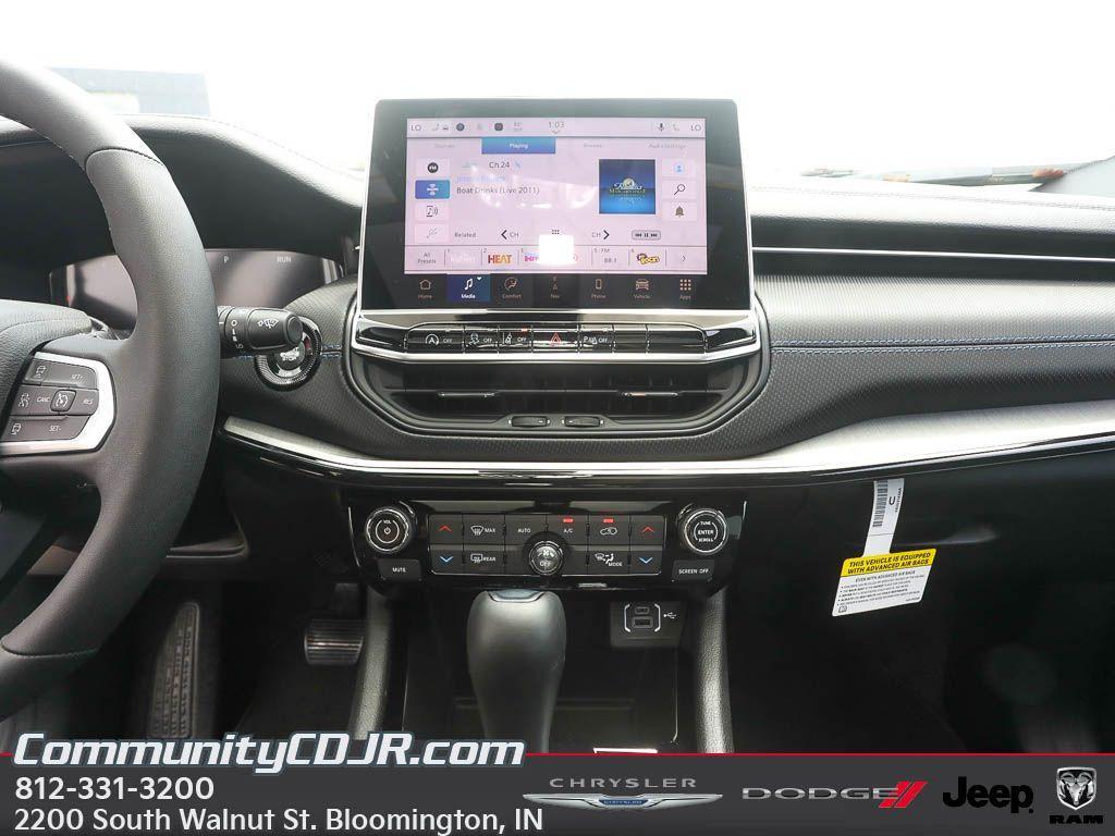 new 2025 Jeep Compass car, priced at $34,408