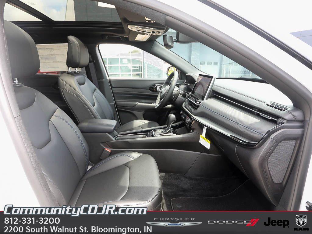 new 2025 Jeep Compass car, priced at $34,408
